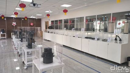 徐工挖機全球培訓(xùn)中心 推動技術(shù)創(chuàng)新與全球化服務(wù)